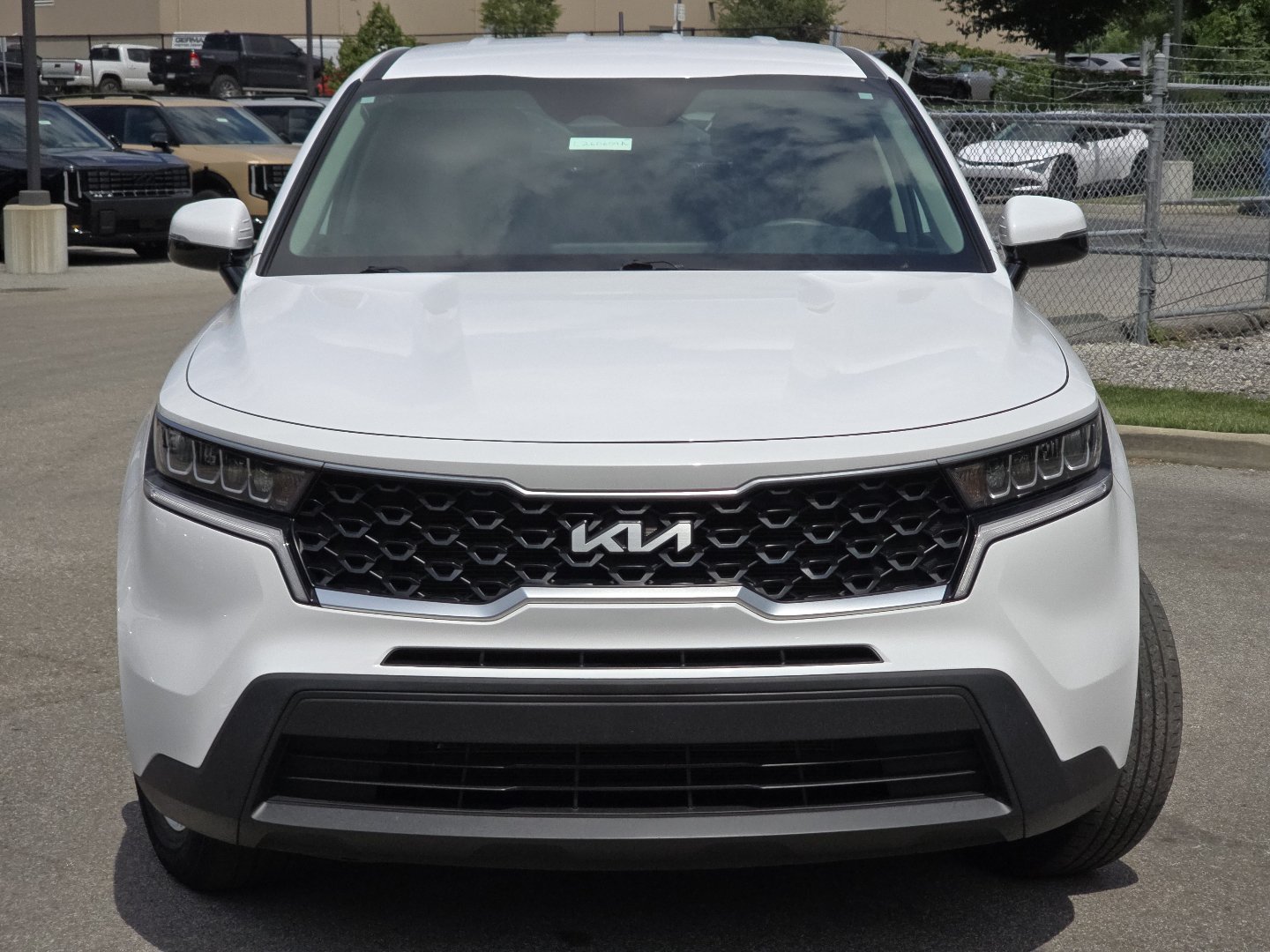 Used 2023 Kia Sorento LX AWD/4WD image 8