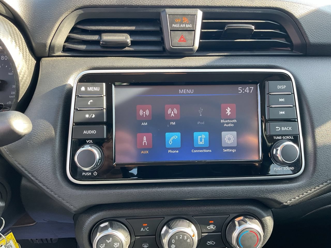 Used 2025 Nissan Versa S w/ Trunk Package FWD image 29