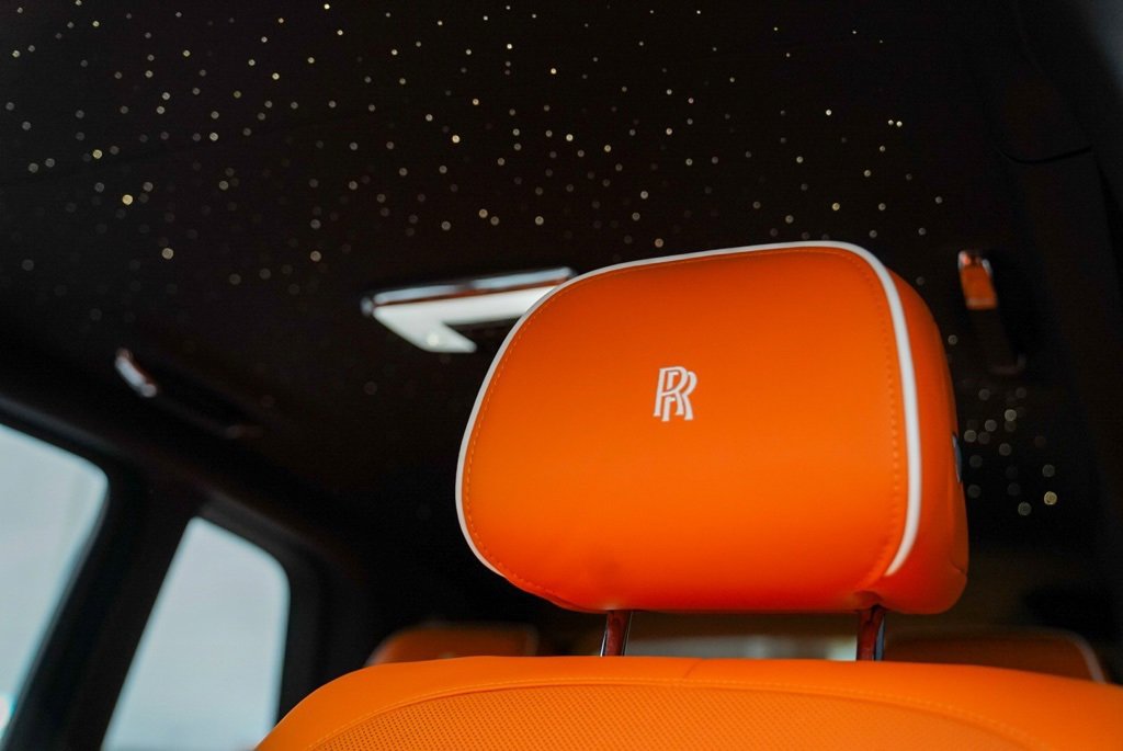 Certified 2024 Rolls-Royce Cullinan Black Badge w/ Driver's Package image 14