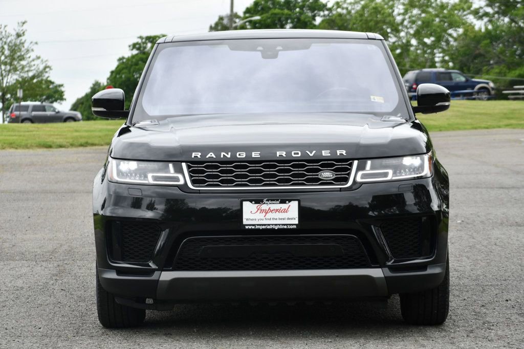 Used 2020 Land Rover Range Rover Sport SE image 2