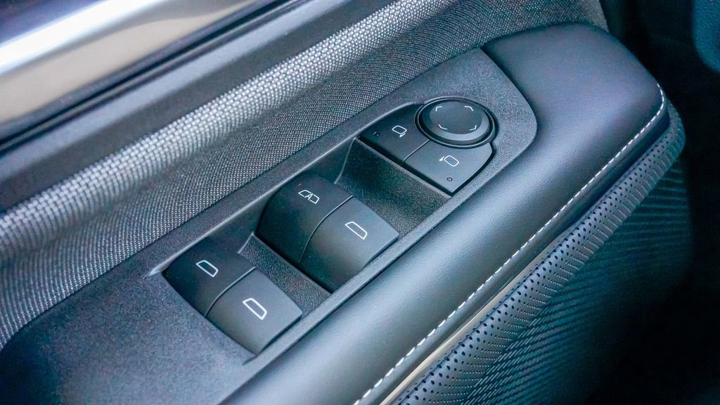 Used 2026 GMC Sierra EV Elevation image 26