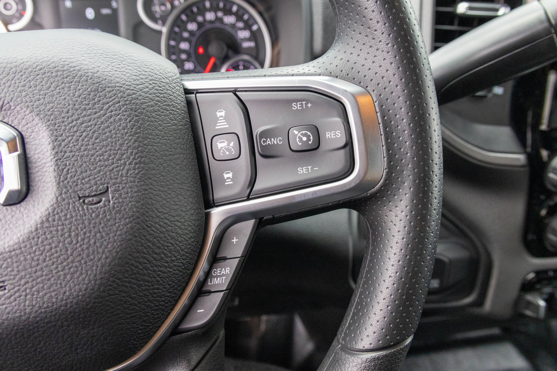 New 2027 RAM 3500 Tradesman AWD/4WD image 24