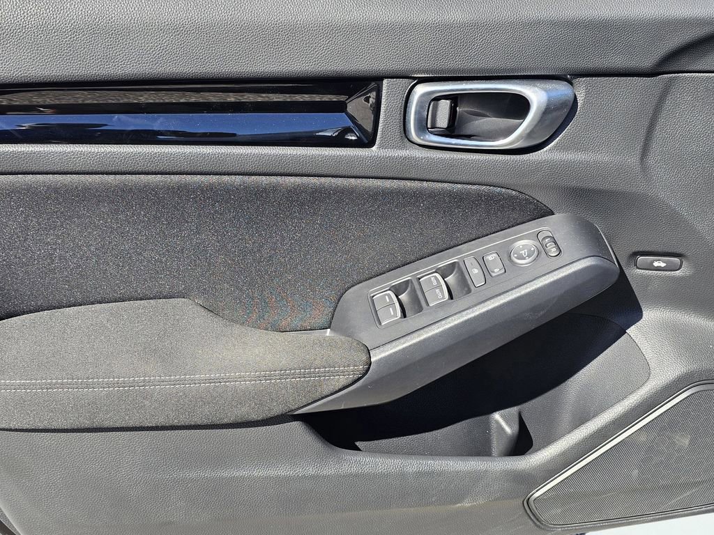 Used 2023 Honda Civic EX image 15