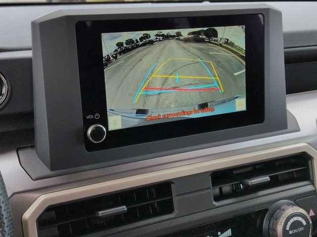 Certified 2026 Toyota Tacoma SR5 AWD/4WD image 13