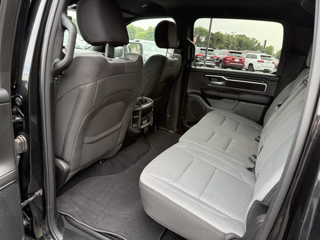 Used 2026 RAM 1500 Big Horn AWD/4WD image 12