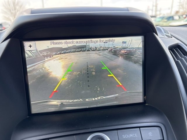 Used 2019 Ford Escape SE image 29