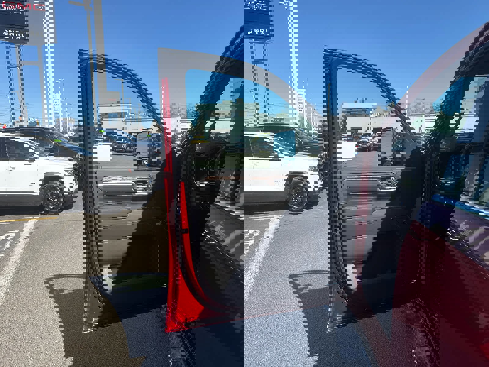 New 2026 GMC Sierra 2500 SLT w/ SLT Premium Package image 17