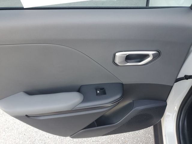 Certified 2025 Kia K4 FWD image 11