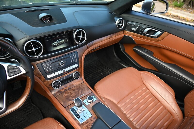 Used 2017 Mercedes-Benz SL 450 image 38