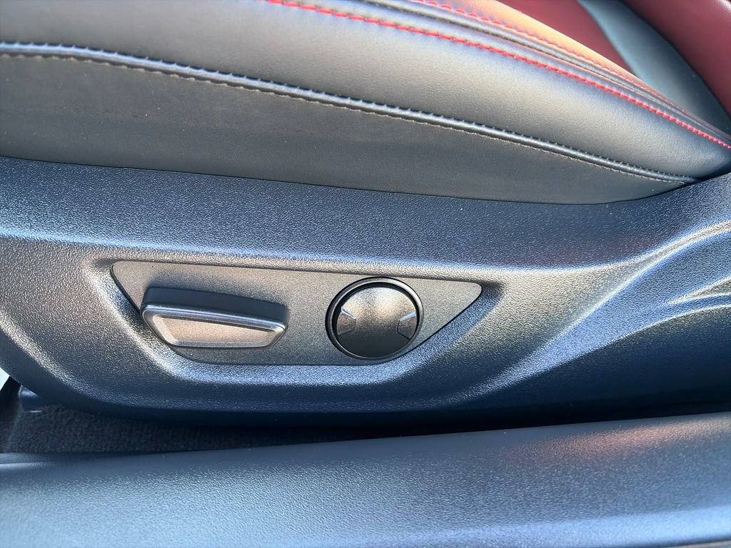 Used 2025 Ford Mustang Premium image 21