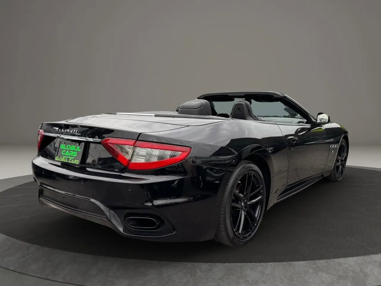Used 2018 Maserati GranTurismo Sport image 5
