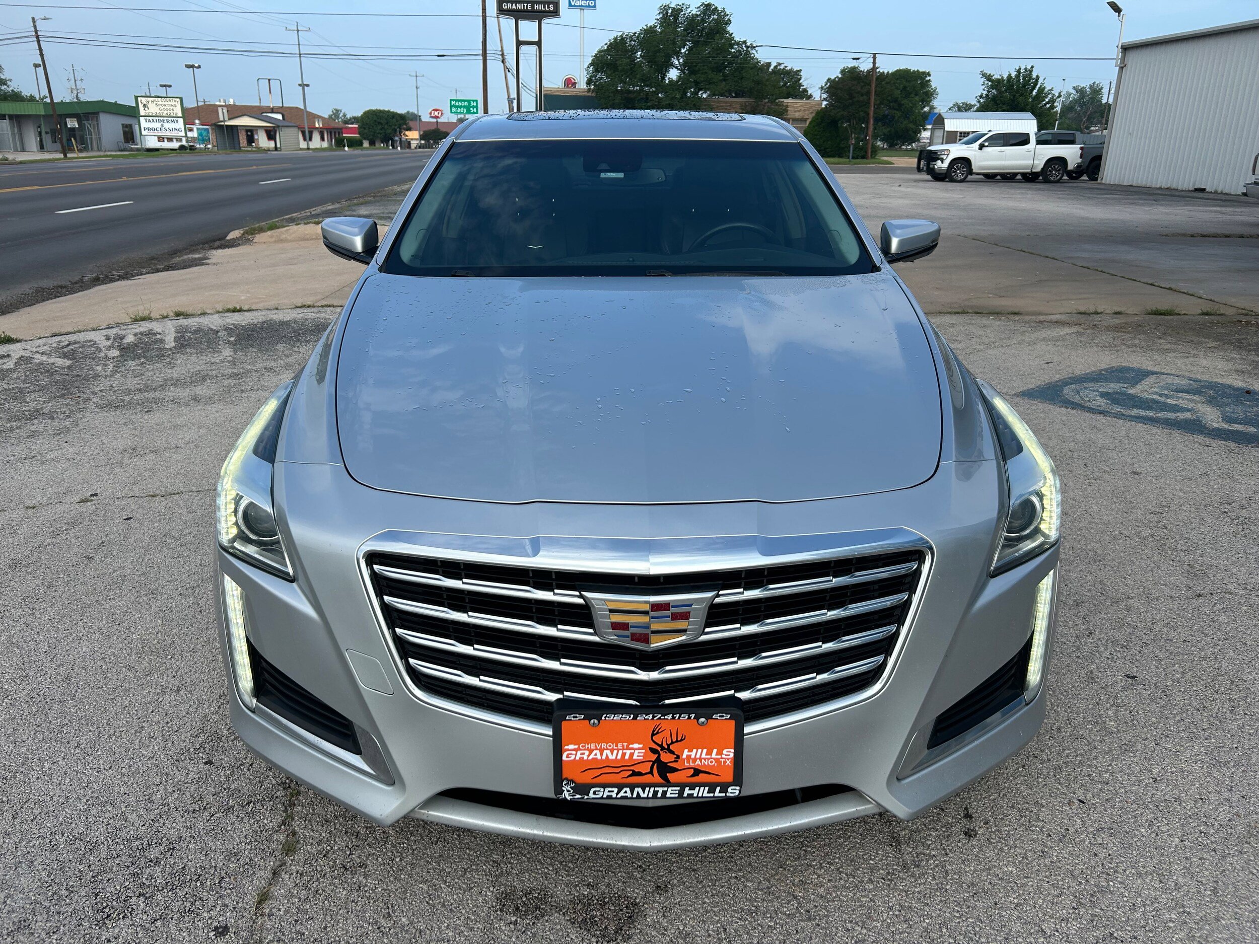 Used 2019 Cadillac CTS Luxury RWD image 2