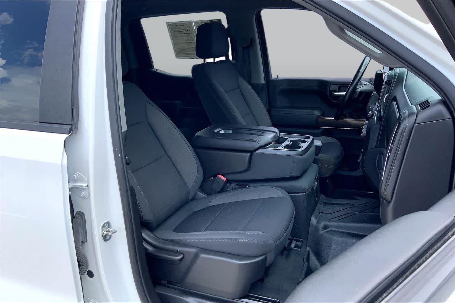Used 2020 Chevrolet Silverado 1500 LT w/ Texas Edition RWD image 9