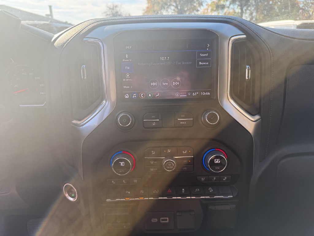 Used 2022 Chevrolet Silverado 1500 LTZ AWD/4WD image 15