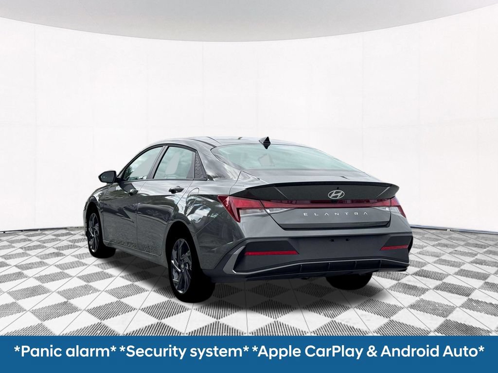 New 2026 Hyundai Elantra Sport FWD image 8