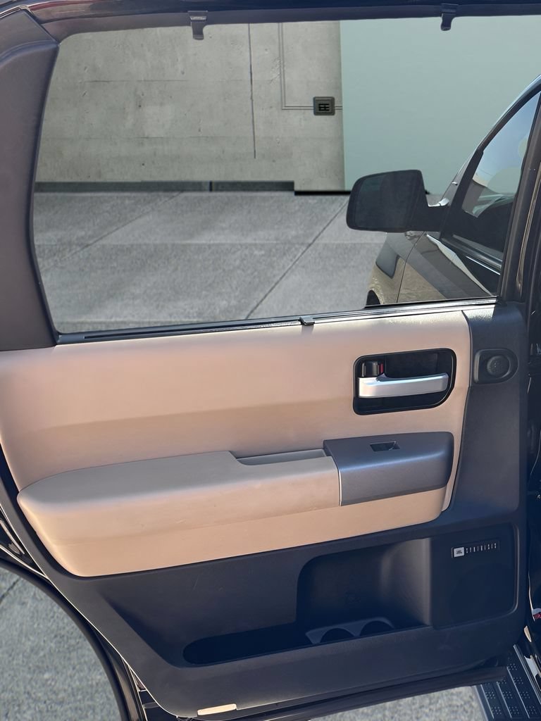 Used 2015 Toyota Sequoia Limited RWD image 14
