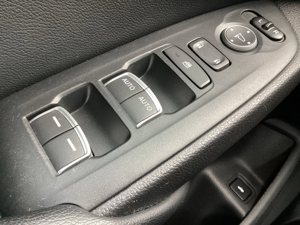 Used 2018 Honda Accord Sport image 18