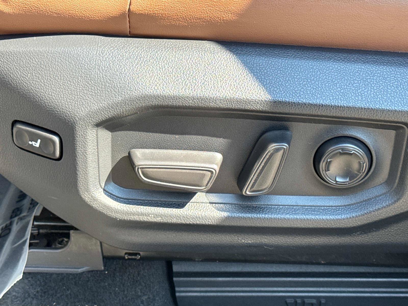 Used 2024 Toyota Tundra 1794 Edition image 19