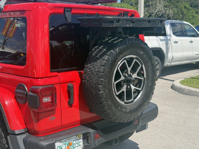 Used 2024 Jeep Wrangler Rubicon AWD/4WD image 10