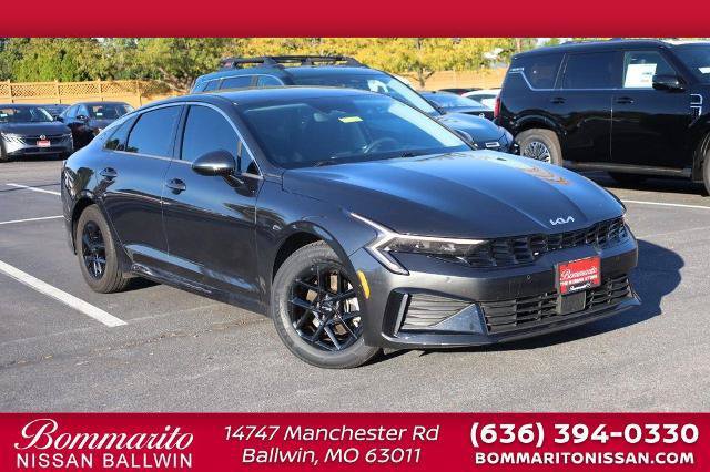 Used 2025 Kia K5 LXS FWD image 1