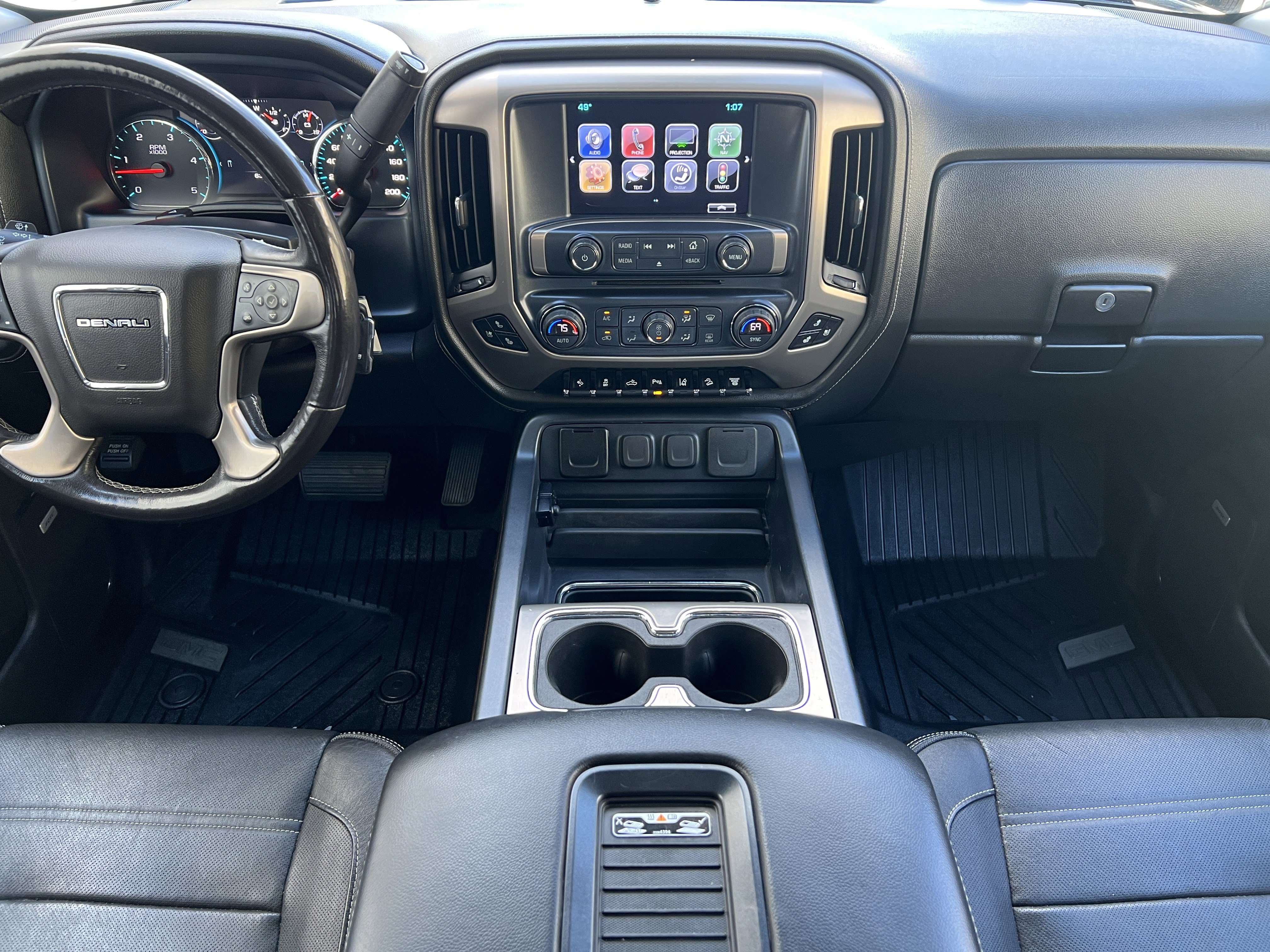 Used 2018 GMC Sierra 3500 Denali image 32