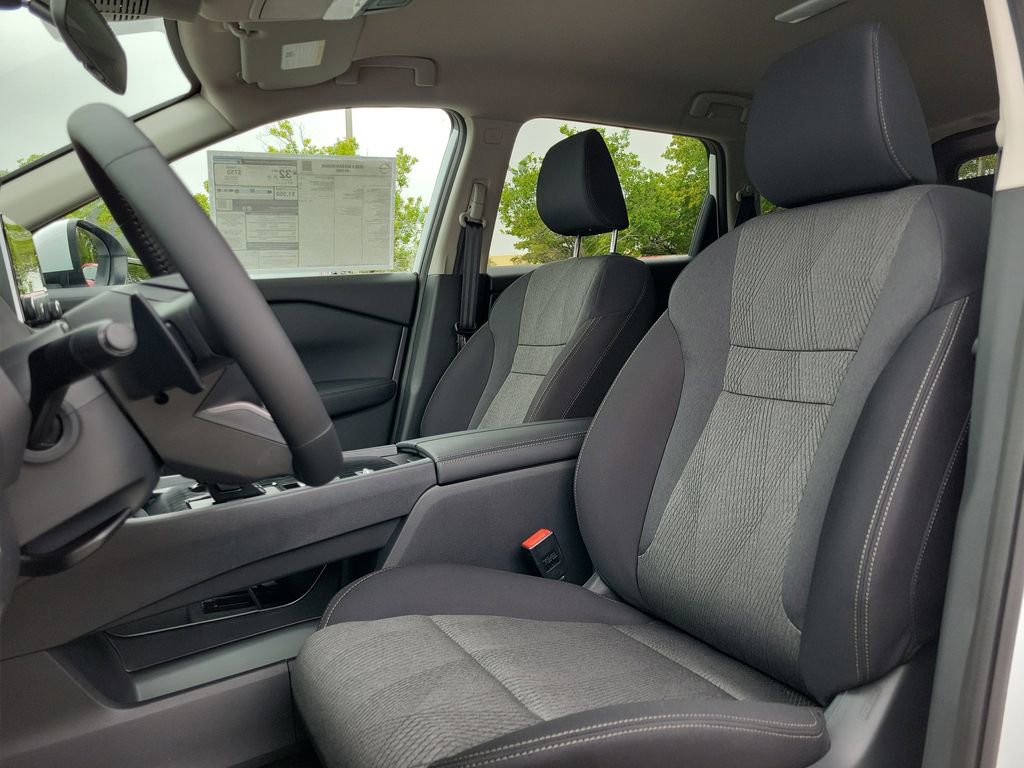 New 2026 Nissan Rogue SV image 22