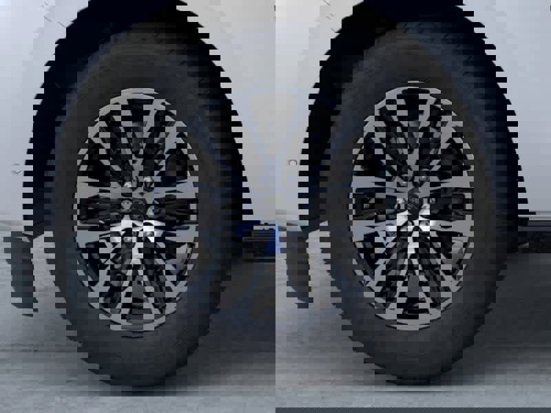 New 2025 Ford Expedition Platinum image 19