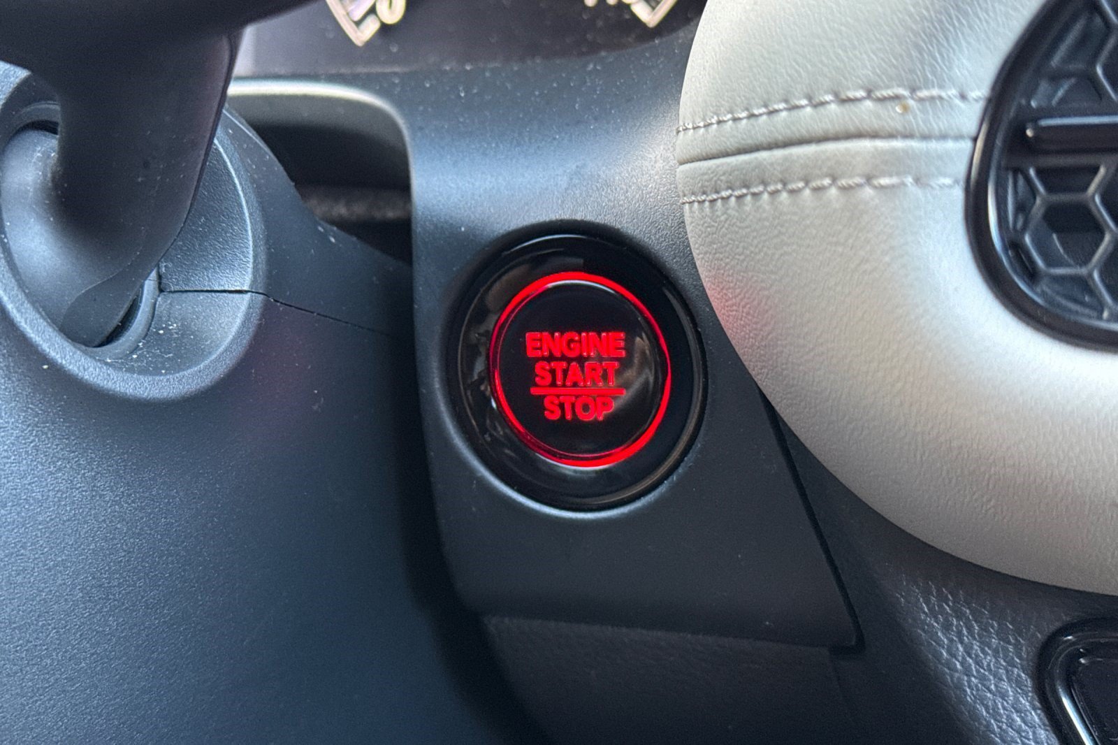 Used 2026 Honda HR-V LX image 17