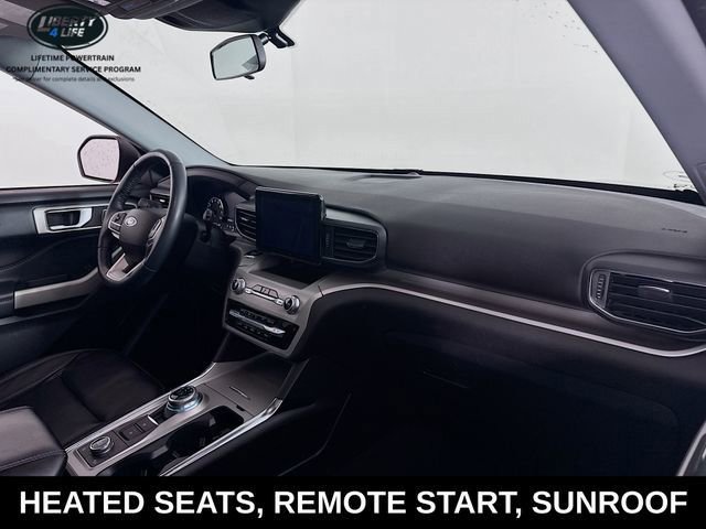 Certified 2022 Ford Explorer XLT w/ Equipment Group 202A image 28