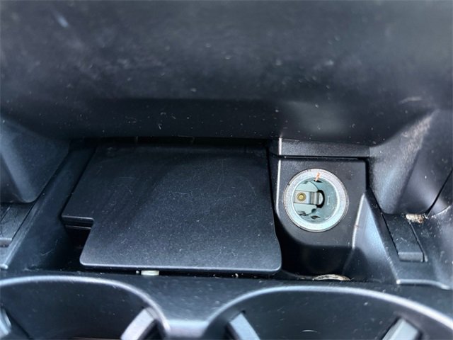 Used 2016 Mercedes-Benz C 300 Sedan image 11