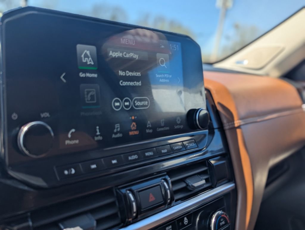 Used 2023 Nissan Pathfinder Platinum image 16