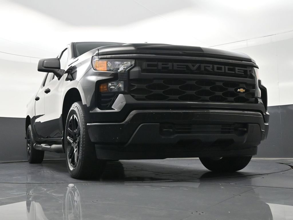 Used 2022 Chevrolet Silverado 1500 Custom RWD image 29
