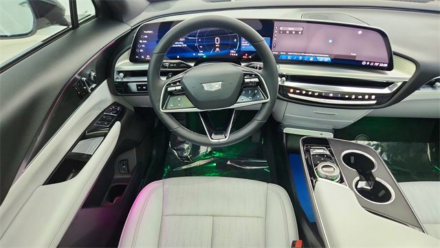Used 2024 Cadillac Lyriq Luxury image 38