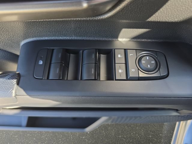 Used 2025 Toyota Tacoma TRD Sport w/ TRD Sport Upgrade Package AWD/4WD image 30