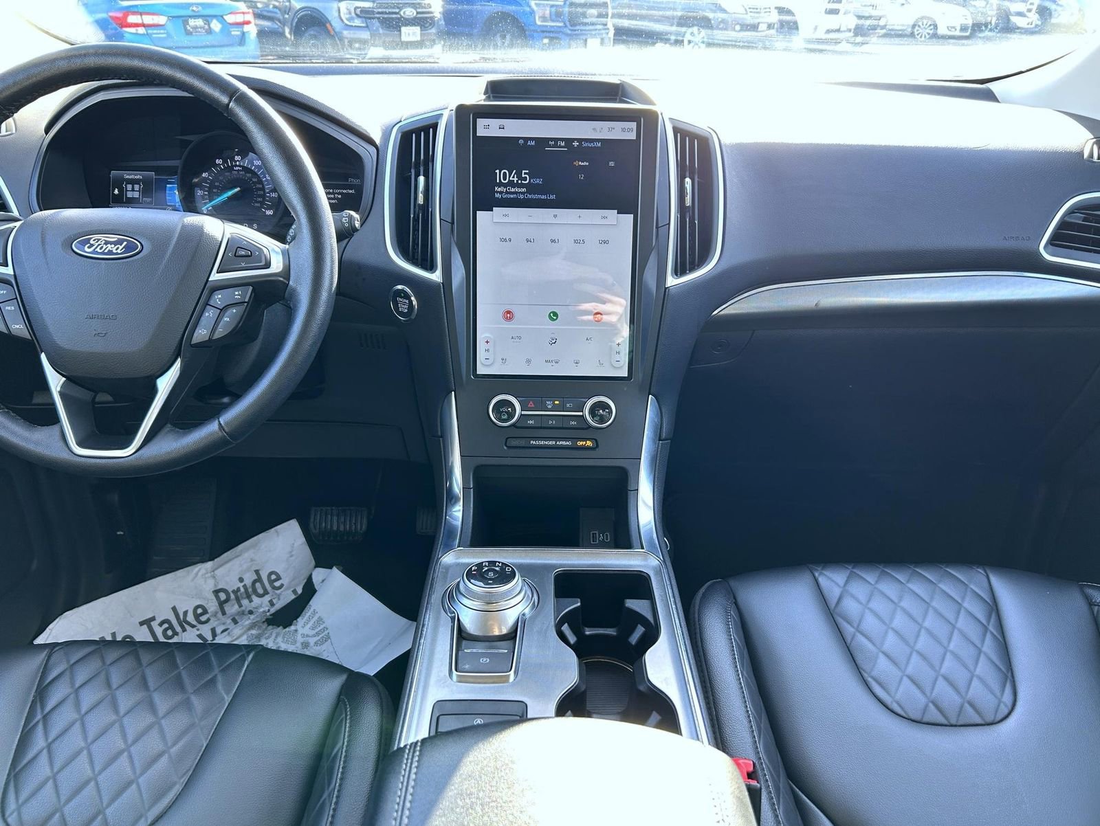 Used 2024 Ford Edge Titanium image 13