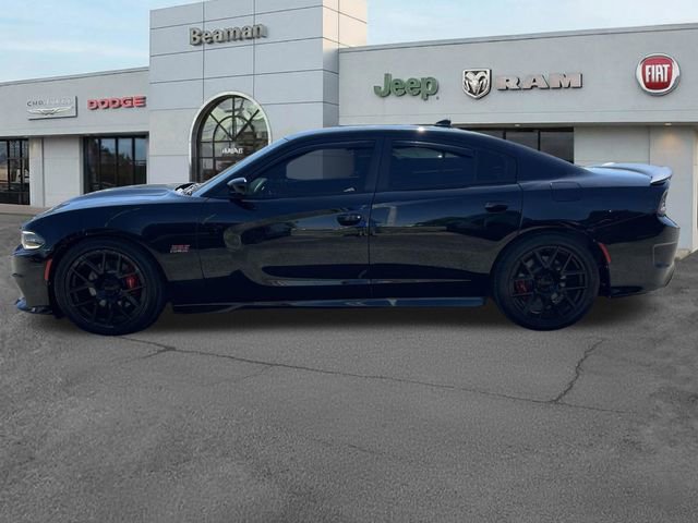 Used 2017 Dodge Charger R/T Scat Pack w/ Technology Group RWD image 4