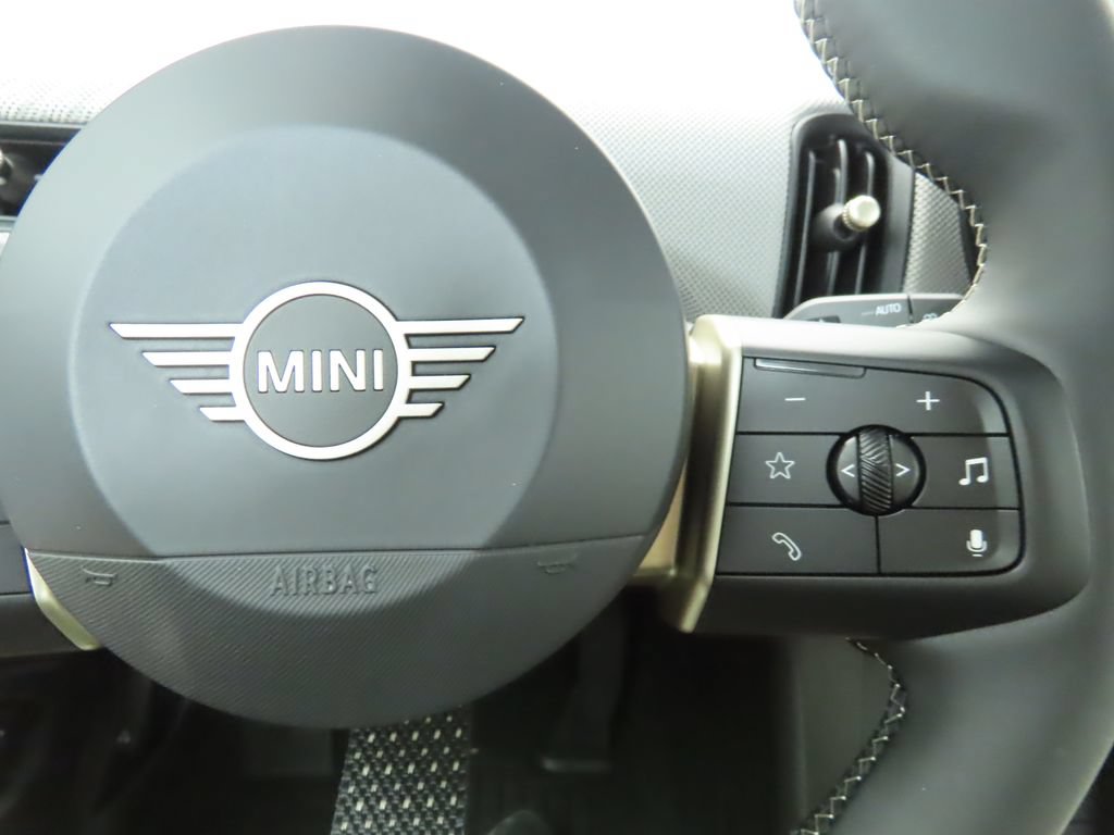 Used 2026 MINI Cooper S FWD image 17