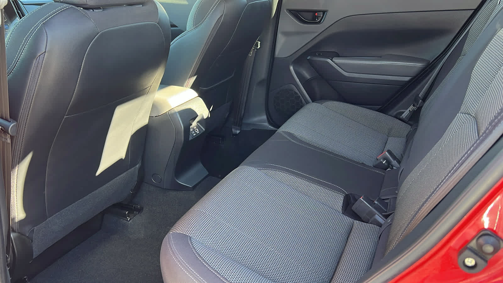 Certified 2024 Subaru Crosstrek 2.0i Premium AWD/4WD image 25