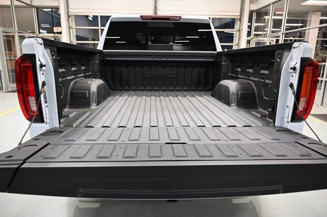 New 2026 GMC Sierra 1500 SLT w/ SLT Premium Plus Package AWD/4WD image 8