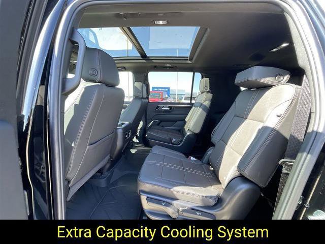 New 2025 Chevrolet Suburban High Country image 34