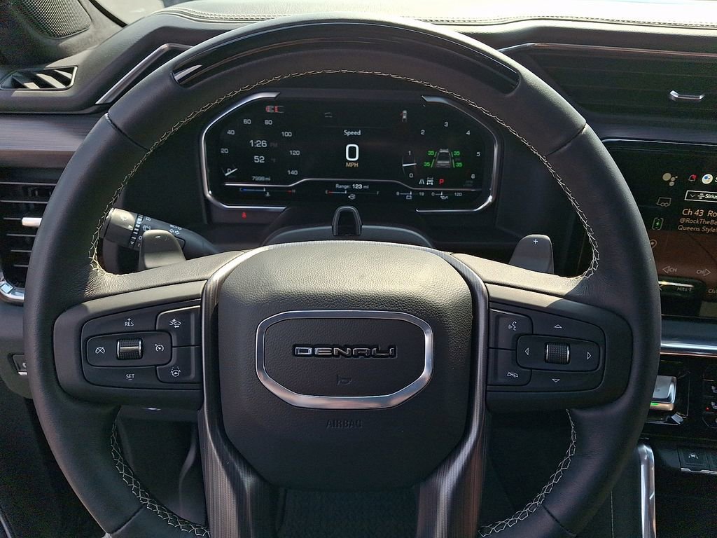 Used 2025 GMC Sierra 1500 Denali Ultimate image 20
