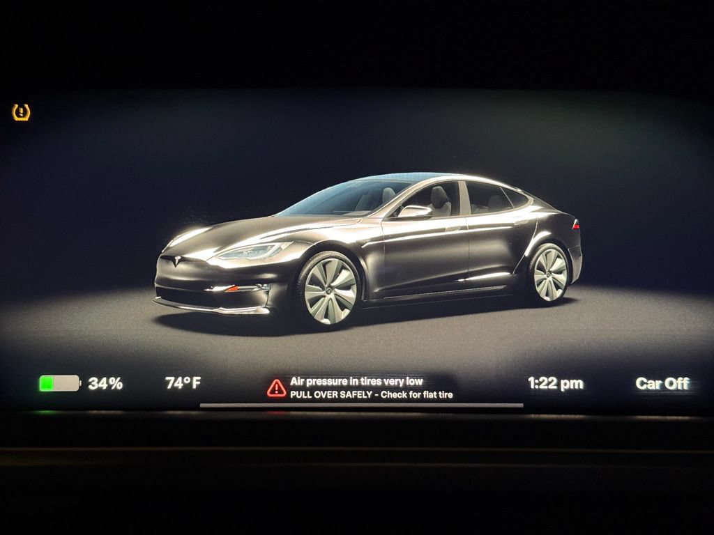 Used 2023 Tesla Model S Standard Range AWD/4WD image 41