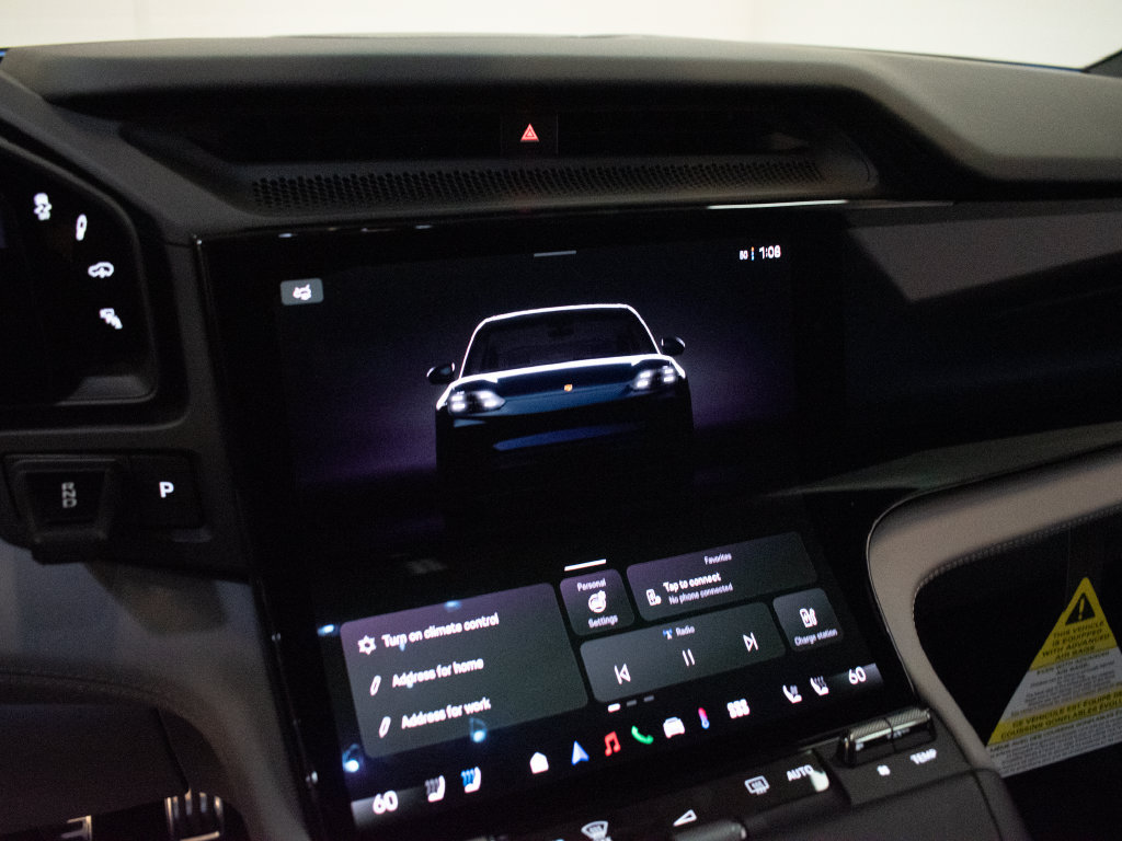 New 2026 Porsche Cayenne Electric AWD/4WD image 27