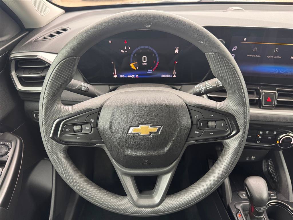 Used 2025 Chevrolet TrailBlazer LT AWD/4WD image 10