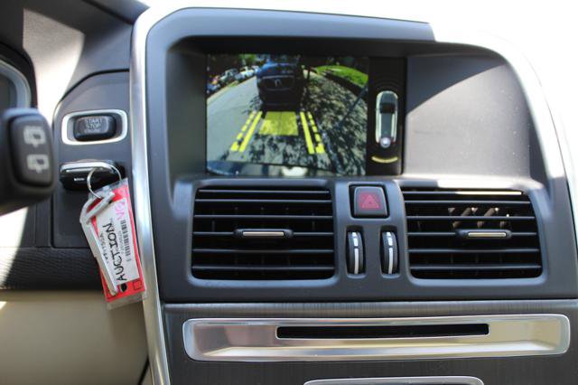 Used 2015 Volvo XC60 T5 AWD/4WD image 19
