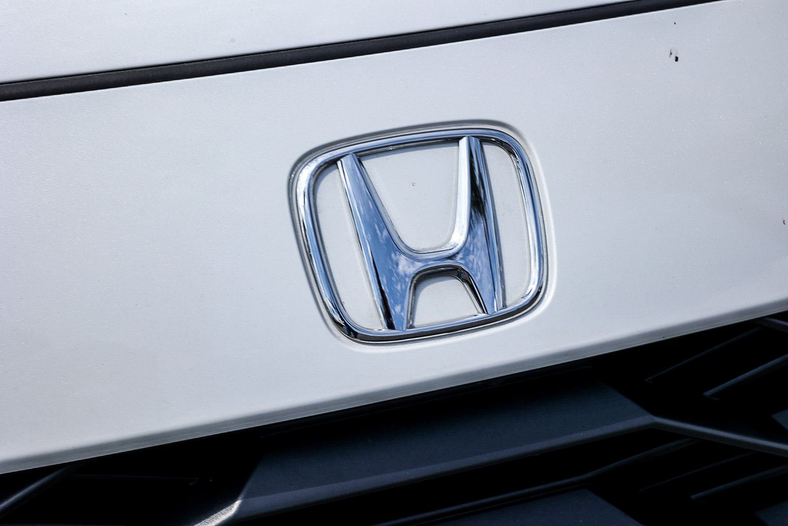 Certified 2024 Honda HR-V Sport image 16