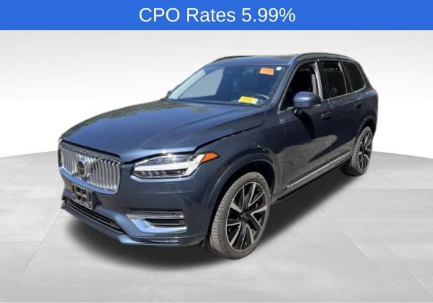 Used 2023 Volvo XC90 B6 Plus w/ Protection Package Premier AWD/4WD video 1