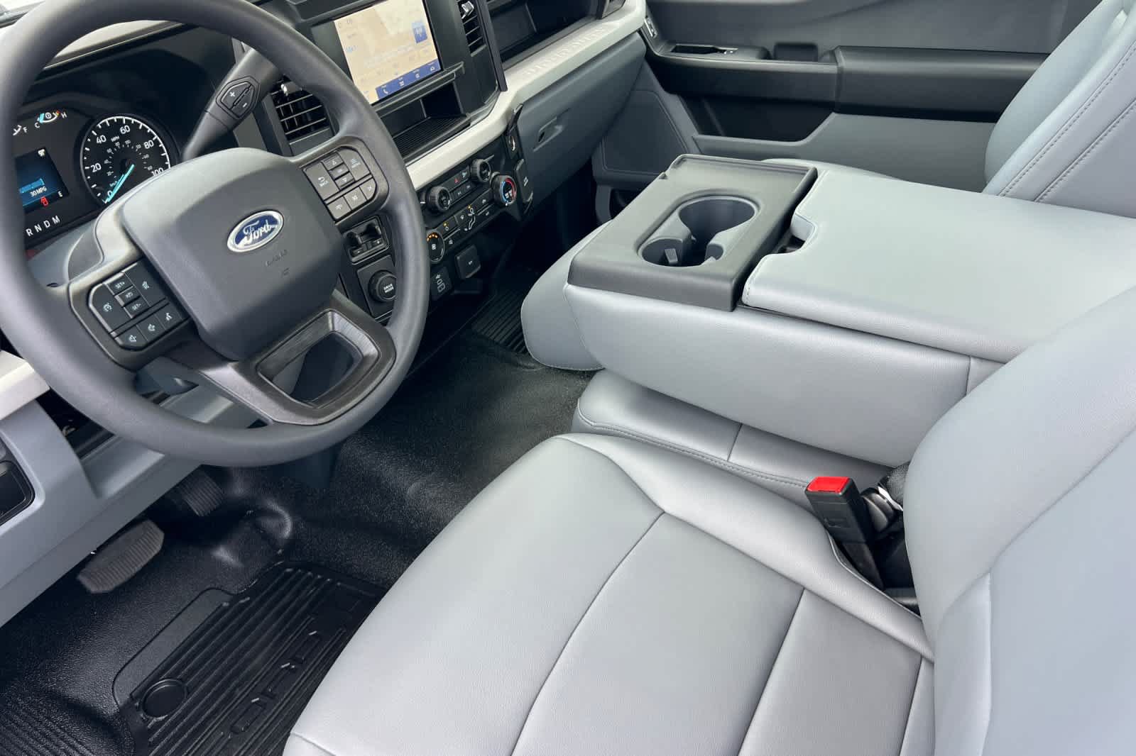 New 2026 Ford F250 XL w/ XL Chrome Package RWD image 12