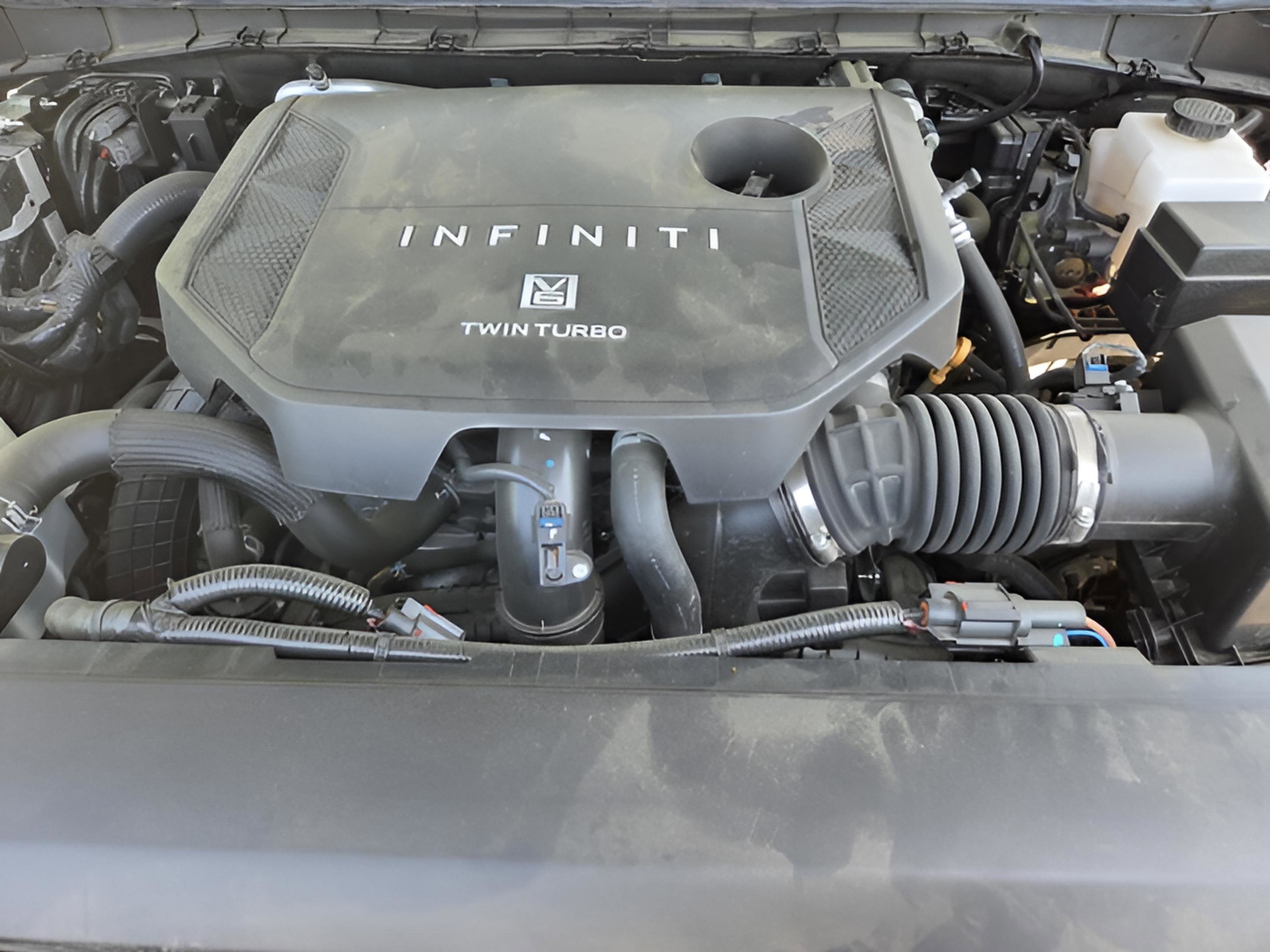Used 2025 INFINITI QX80 Sensory AWD/4WD image 28