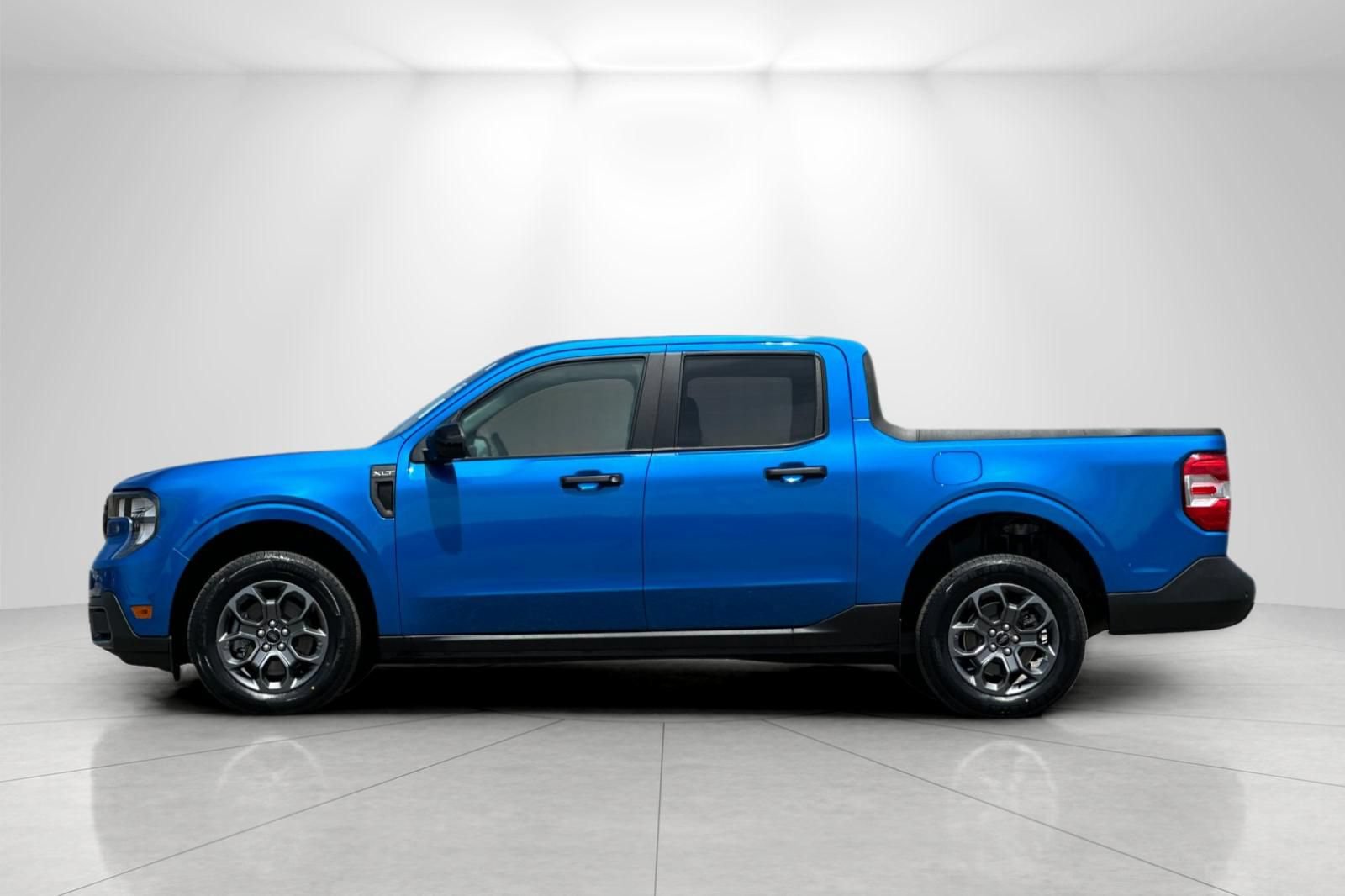 Used 2025 Ford Maverick XLT w/ XLT Luxury Package AWD/4WD image 6